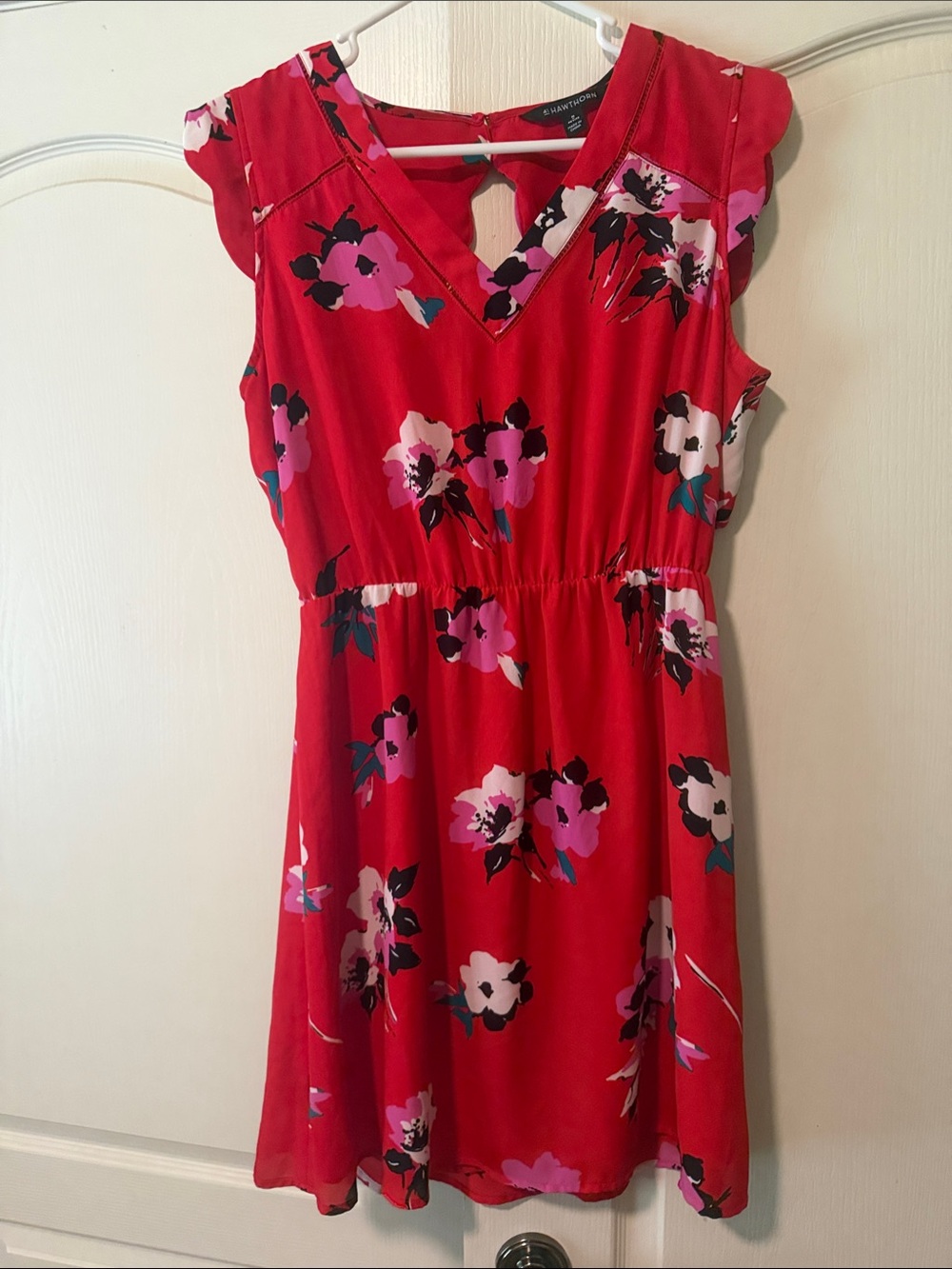 41 Hawthorn Red Floral V-Neck Everyday Dress